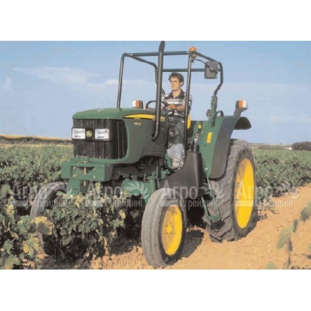 Многофункциональный минитрактор John Deere 5515 в Барнауле