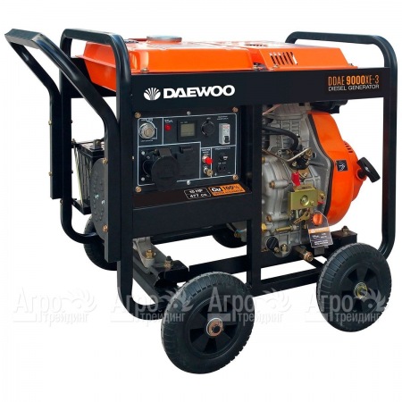 Дизельгенератор Daewoo DDAE 9000XE-3 6.4 кВт в Барнауле